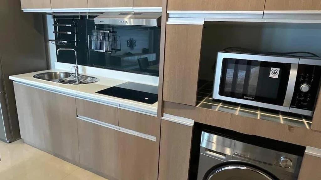 Vivi Avenue Thonglor Lägenhet Bangkok Exteriör bild